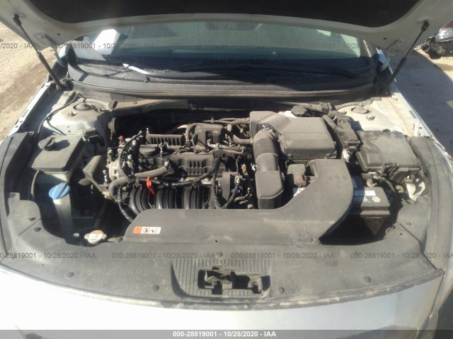 Photo 9 VIN: 5NPE24AF3HH573435 - HYUNDAI SONATA 