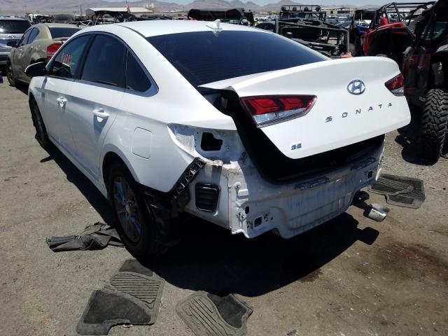 Photo 2 VIN: 5NPE24AF3JH606276 - HYUNDAI SONATA SE 