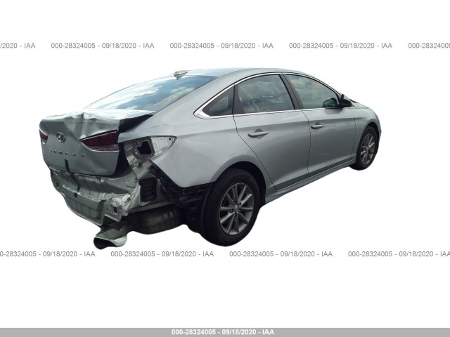 Photo 3 VIN: 5NPE24AF3JH668809 - HYUNDAI SONATA 