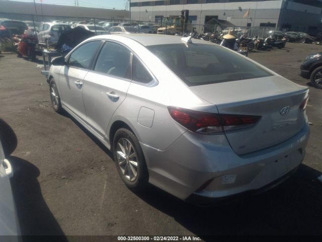 Photo 2 VIN: 5NPE24AF3JH672911 - HYUNDAI SONATA 