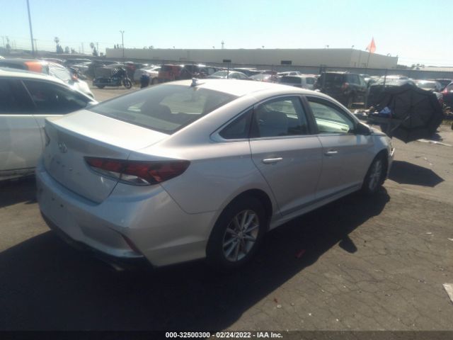 Photo 3 VIN: 5NPE24AF3JH672911 - HYUNDAI SONATA 