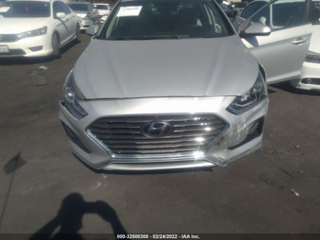 Photo 9 VIN: 5NPE24AF3JH672911 - HYUNDAI SONATA 