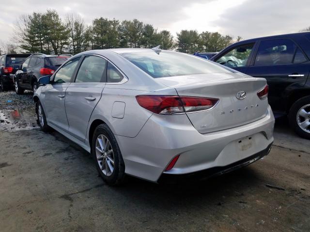 Photo 2 VIN: 5NPE24AF3JH693029 - HYUNDAI SONATA SE 