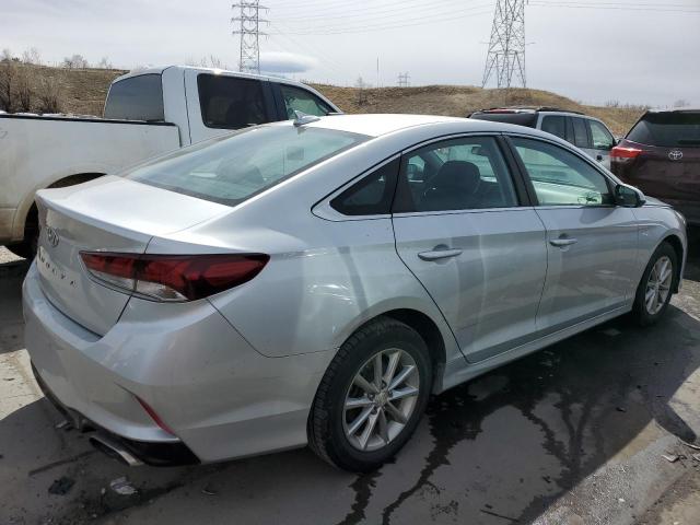 Photo 2 VIN: 5NPE24AF3JH699090 - HYUNDAI SONATA SE 