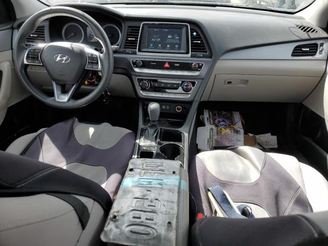 Photo 7 VIN: 5NPE24AF3JH699090 - HYUNDAI SONATA SE 