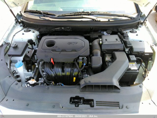 Photo 9 VIN: 5NPE24AF3JH704255 - HYUNDAI SONATA 