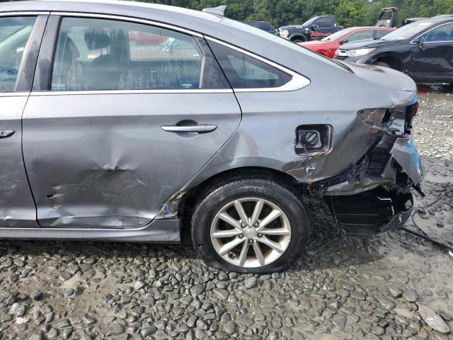 Photo 8 VIN: 5NPE24AF3JH705597 - HYUNDAI SONATA SE 