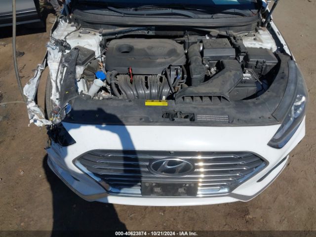 Photo 9 VIN: 5NPE24AF3JH705650 - HYUNDAI SONATA 