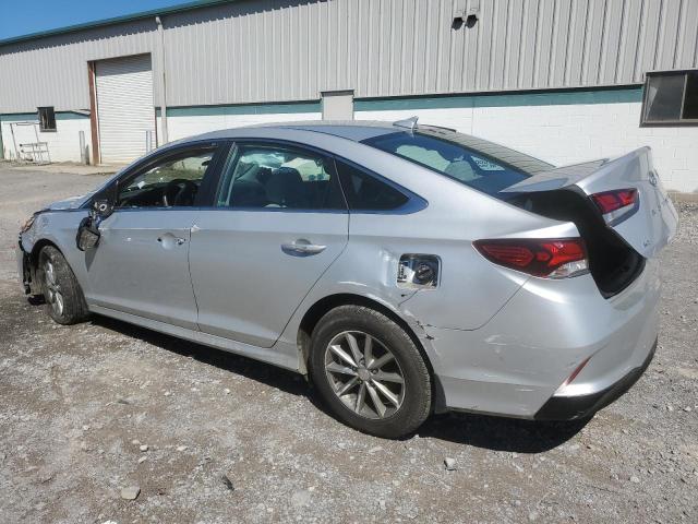 Photo 1 VIN: 5NPE24AF3JH708807 - HYUNDAI SONATA SE 