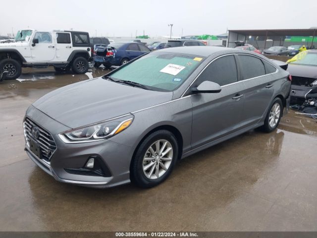 Photo 1 VIN: 5NPE24AF3JH720956 - HYUNDAI SONATA 