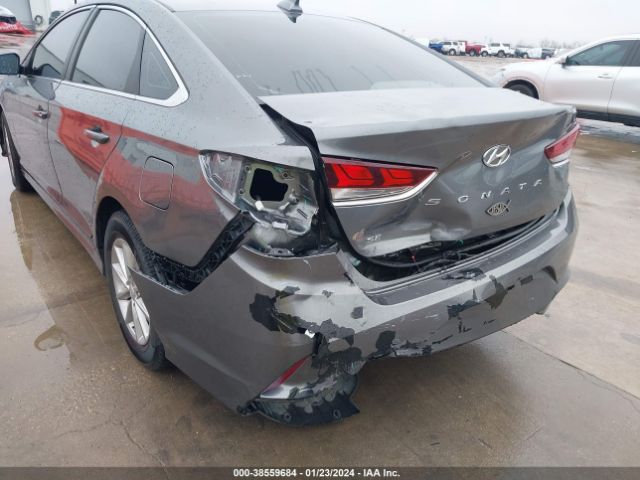 Photo 5 VIN: 5NPE24AF3JH720956 - HYUNDAI SONATA 