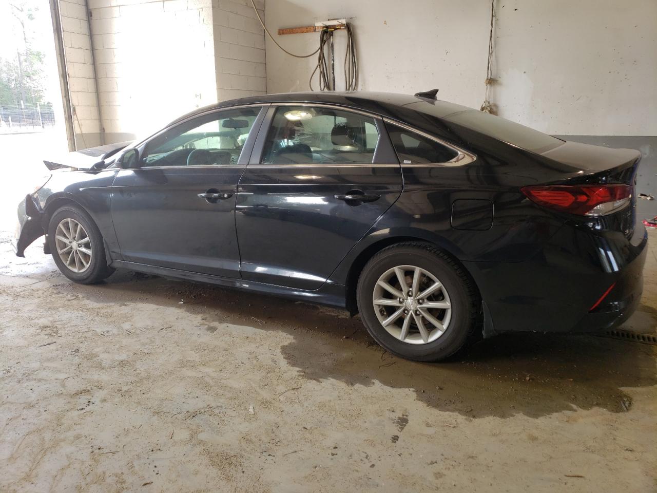 Photo 1 VIN: 5NPE24AF3KH737418 - HYUNDAI SONATA 