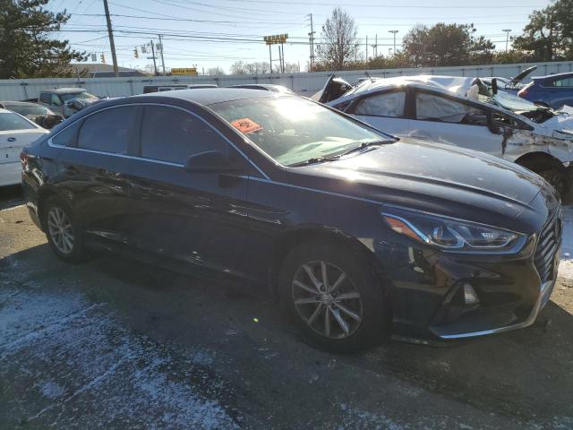 Photo 3 VIN: 5NPE24AF3KH738312 - HYUNDAI SONATA SE 