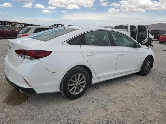 Photo 2 VIN: 5NPE24AF3KH739122 - HYUNDAI SONATA 