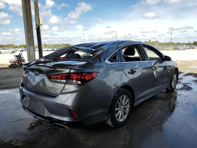 Photo 3 VIN: 5NPE24AF3KH739184 - HYUNDAI SONATA SE 