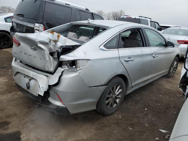 Photo 2 VIN: 5NPE24AF3KH750119 - HYUNDAI SONATA SE 