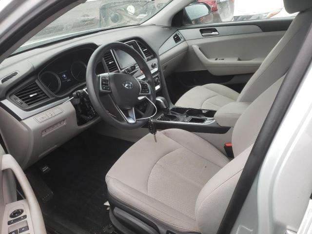 Photo 6 VIN: 5NPE24AF3KH750119 - HYUNDAI SONATA SE 