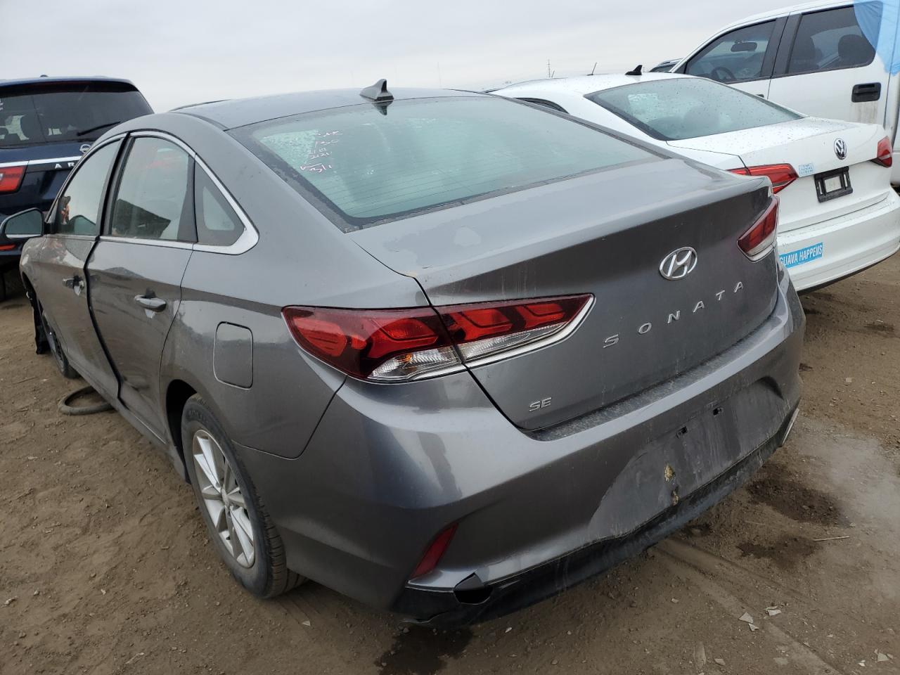 Photo 1 VIN: 5NPE24AF3KH750699 - HYUNDAI SONATA 