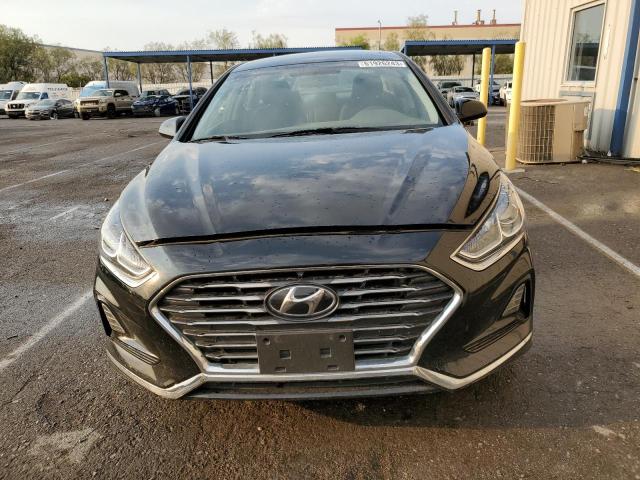 Photo 4 VIN: 5NPE24AF3KH756275 - HYUNDAI SONATA SE 