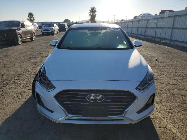 Photo 4 VIN: 5NPE24AF3KH756955 - HYUNDAI SONATA SE 