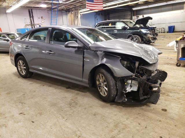 Photo 3 VIN: 5NPE24AF3KH757913 - HYUNDAI SONATA 