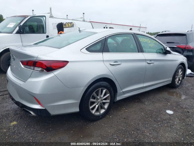 Photo 3 VIN: 5NPE24AF3KH760648 - HYUNDAI SONATA 