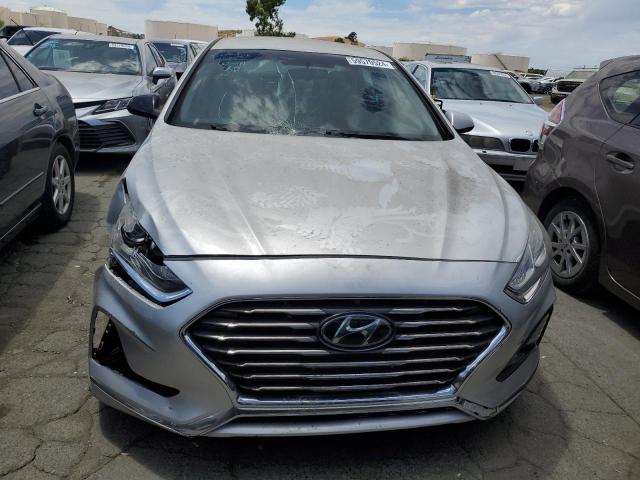 Photo 4 VIN: 5NPE24AF3KH762836 - HYUNDAI SONATA 