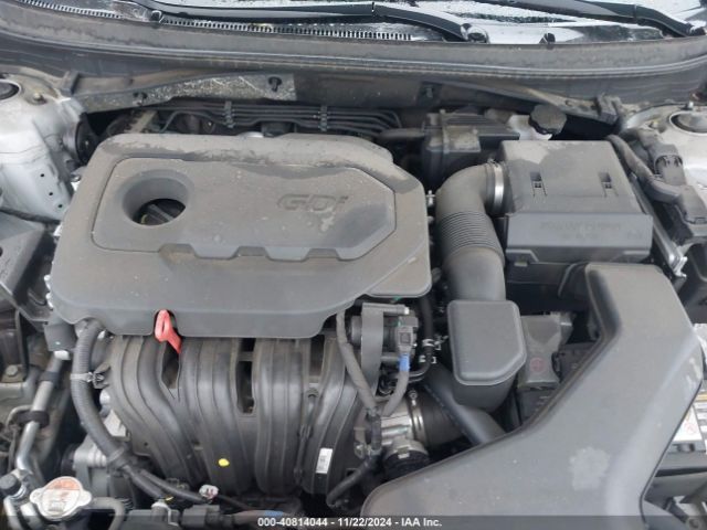 Photo 9 VIN: 5NPE24AF3KH772329 - HYUNDAI SONATA 