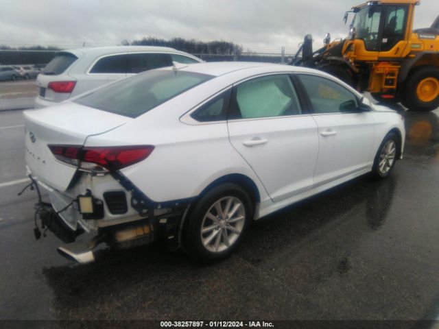 Photo 3 VIN: 5NPE24AF3KH772797 - HYUNDAI SONATA 