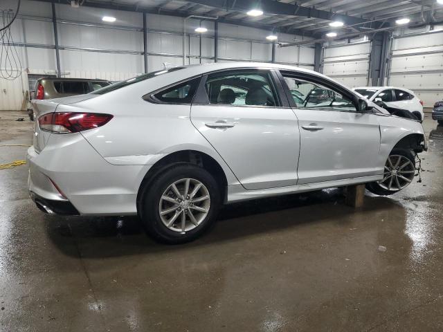 Photo 2 VIN: 5NPE24AF3KH783427 - HYUNDAI SONATA 