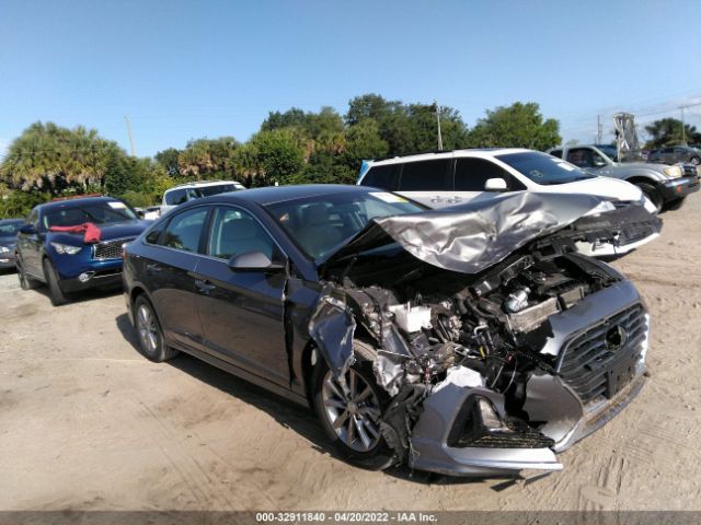 Photo 0 VIN: 5NPE24AF3KH786800 - HYUNDAI SONATA 