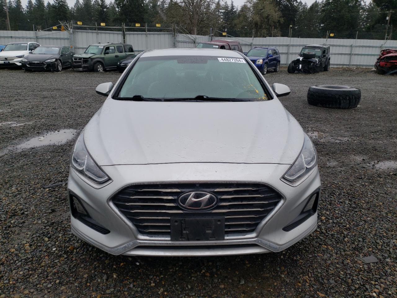 Photo 4 VIN: 5NPE24AF3KH791804 - HYUNDAI SONATA 