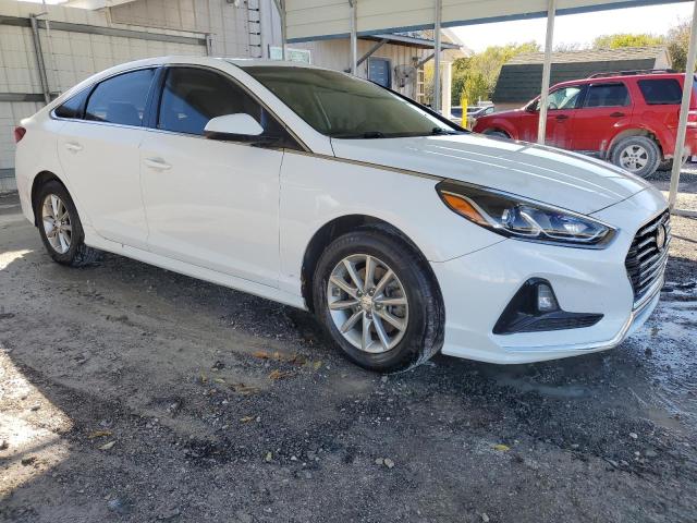 Photo 3 VIN: 5NPE24AF3KH801053 - HYUNDAI SONATA 