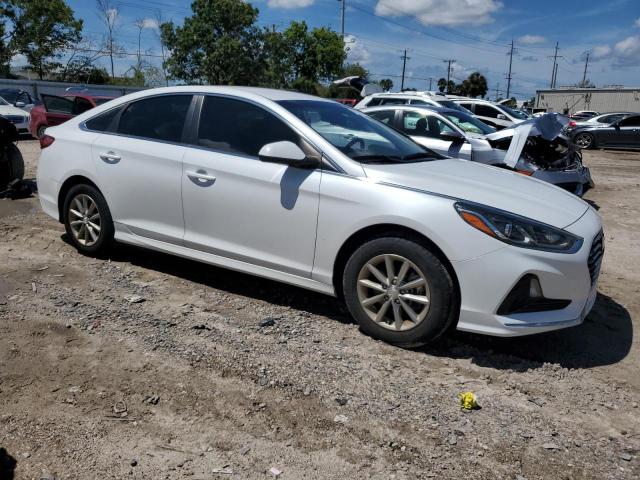 Photo 3 VIN: 5NPE24AF3KH806883 - HYUNDAI SONATA SE 