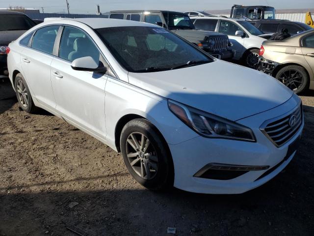 Photo 3 VIN: 5NPE24AF4FH006129 - HYUNDAI SONATA 