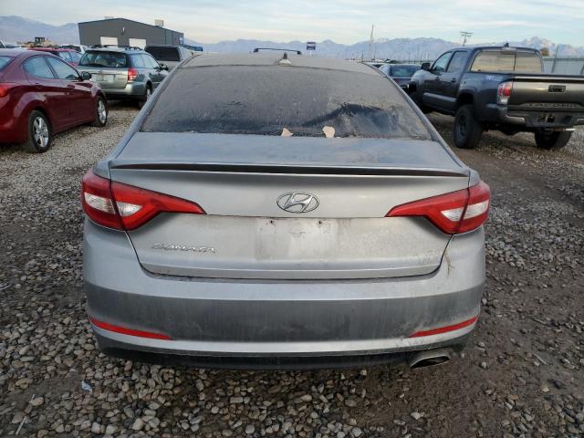 Photo 5 VIN: 5NPE24AF4FH007572 - HYUNDAI SONATA SE 