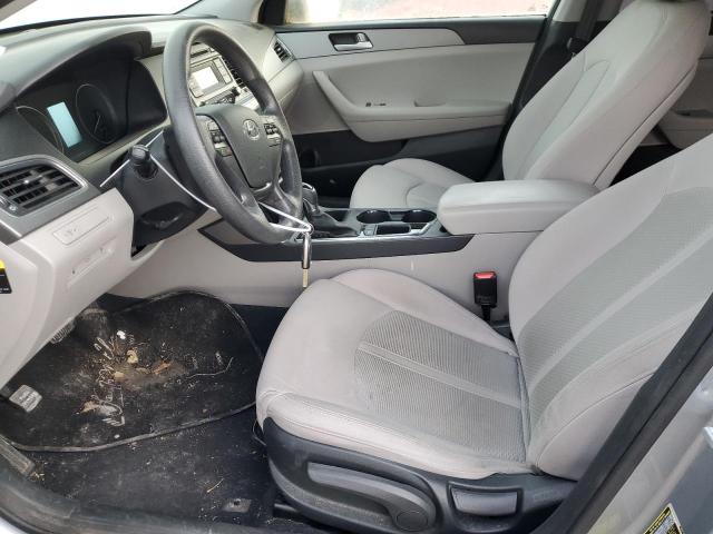 Photo 6 VIN: 5NPE24AF4FH007572 - HYUNDAI SONATA SE 