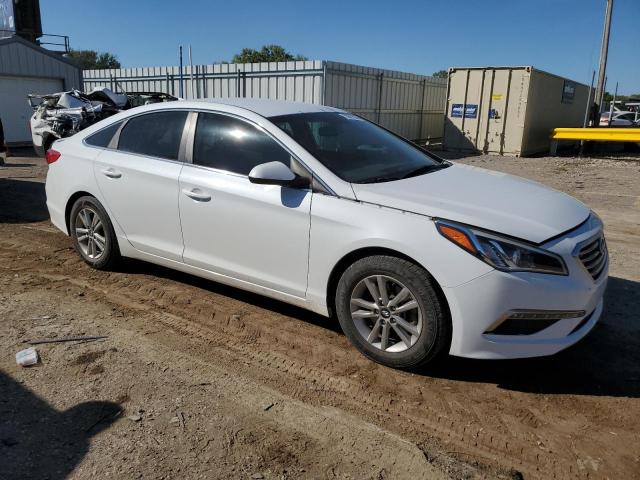 Photo 3 VIN: 5NPE24AF4FH015235 - HYUNDAI SONATA SE 