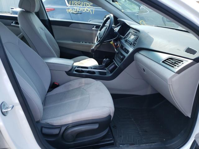 Photo 4 VIN: 5NPE24AF4FH026137 - HYUNDAI SONATA SE 