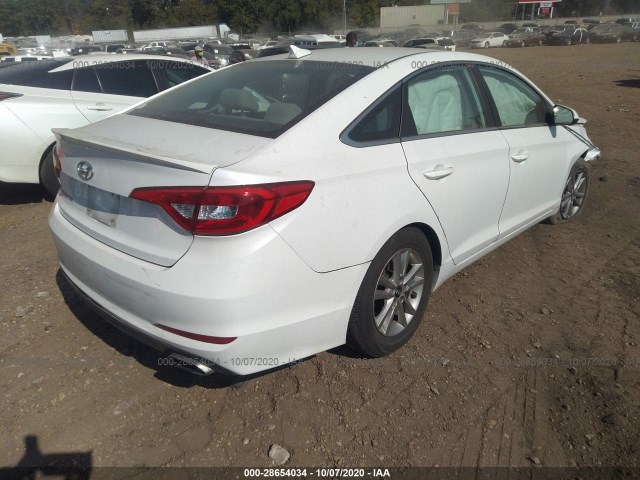 Photo 3 VIN: 5NPE24AF4FH039910 - HYUNDAI SONATA 