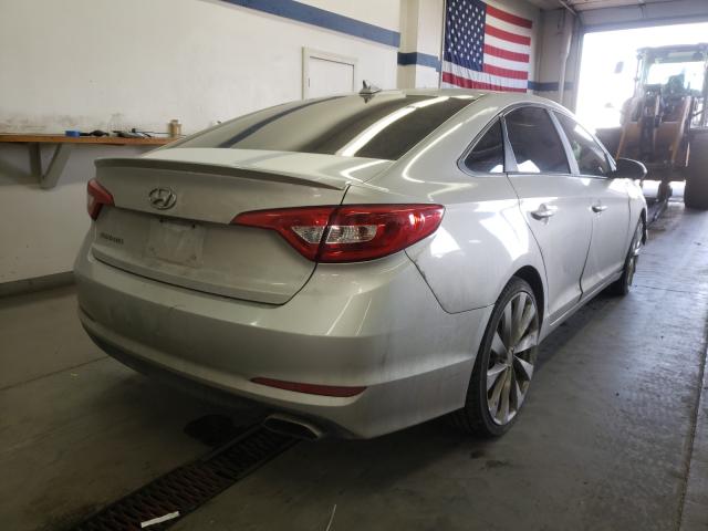 Photo 3 VIN: 5NPE24AF4FH060076 - HYUNDAI SONATA SE 