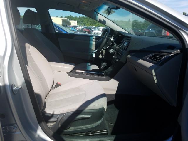 Photo 4 VIN: 5NPE24AF4FH063284 - HYUNDAI SONATA SE 