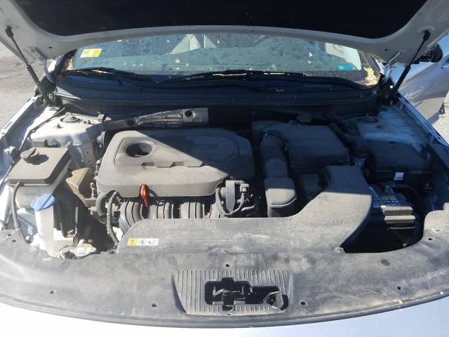 Photo 6 VIN: 5NPE24AF4FH063284 - HYUNDAI SONATA SE 