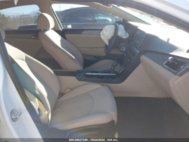 Photo 4 VIN: 5NPE24AF4FH098004 - HYUNDAI SONATA 