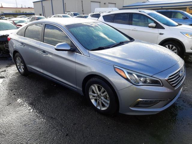 Photo 3 VIN: 5NPE24AF4FH098200 - HYUNDAI SONATA SE 