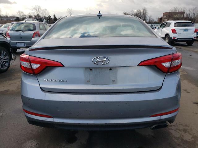 Photo 5 VIN: 5NPE24AF4FH122317 - HYUNDAI SONATA SE 