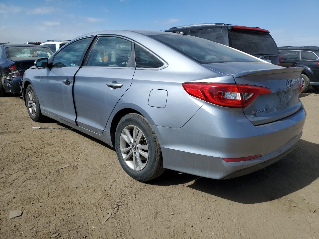 Photo 1 VIN: 5NPE24AF4FH127324 - HYUNDAI SONATA 