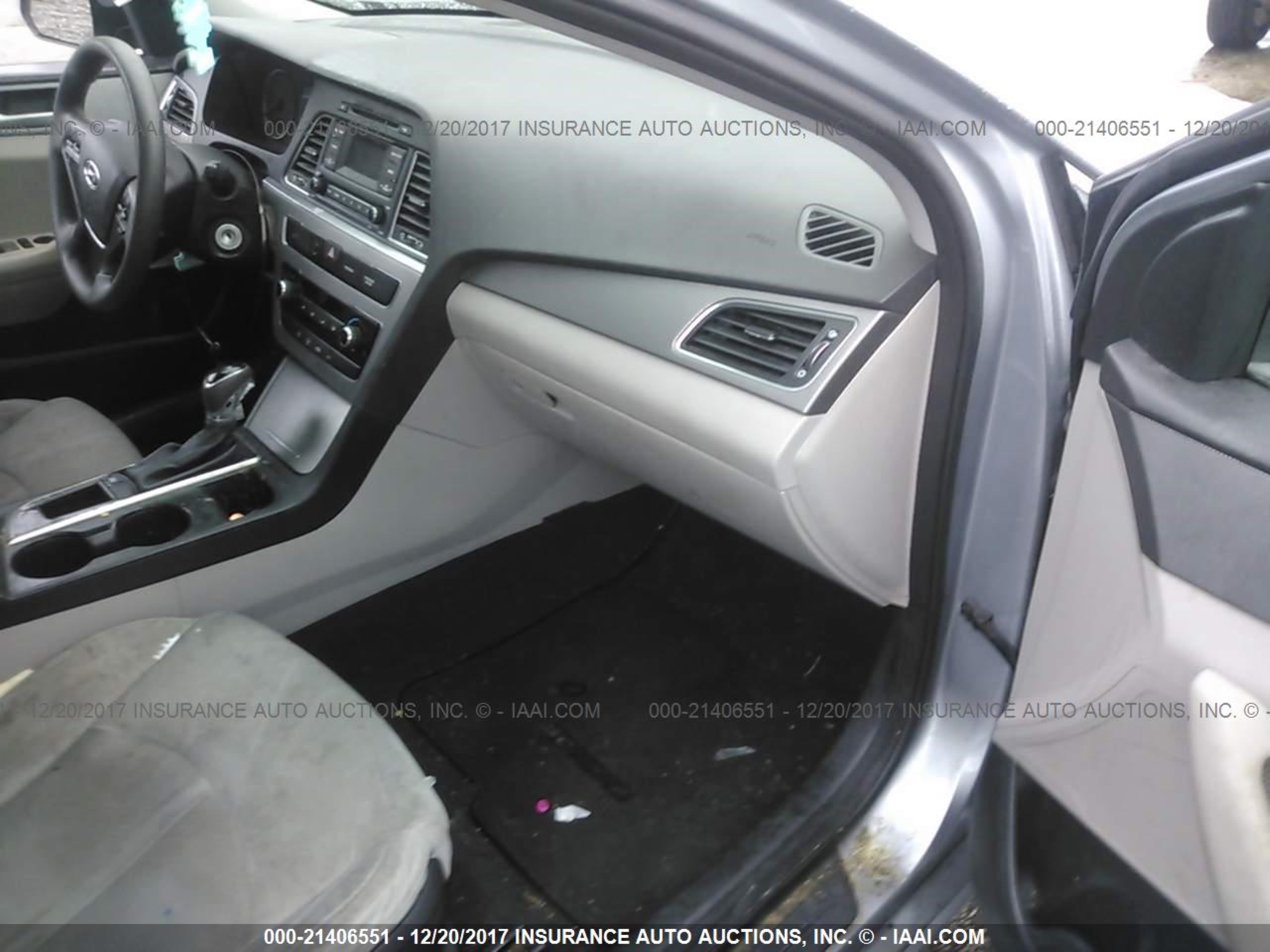 Photo 4 VIN: 5NPE24AF4FH147279 - HYUNDAI SONATA 