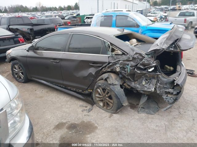 Photo 2 VIN: 5NPE24AF4FH157052 - HYUNDAI SONATA 