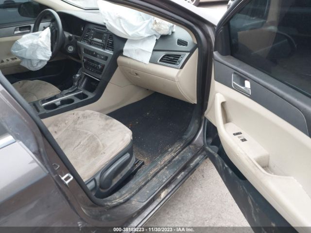 Photo 4 VIN: 5NPE24AF4FH157052 - HYUNDAI SONATA 